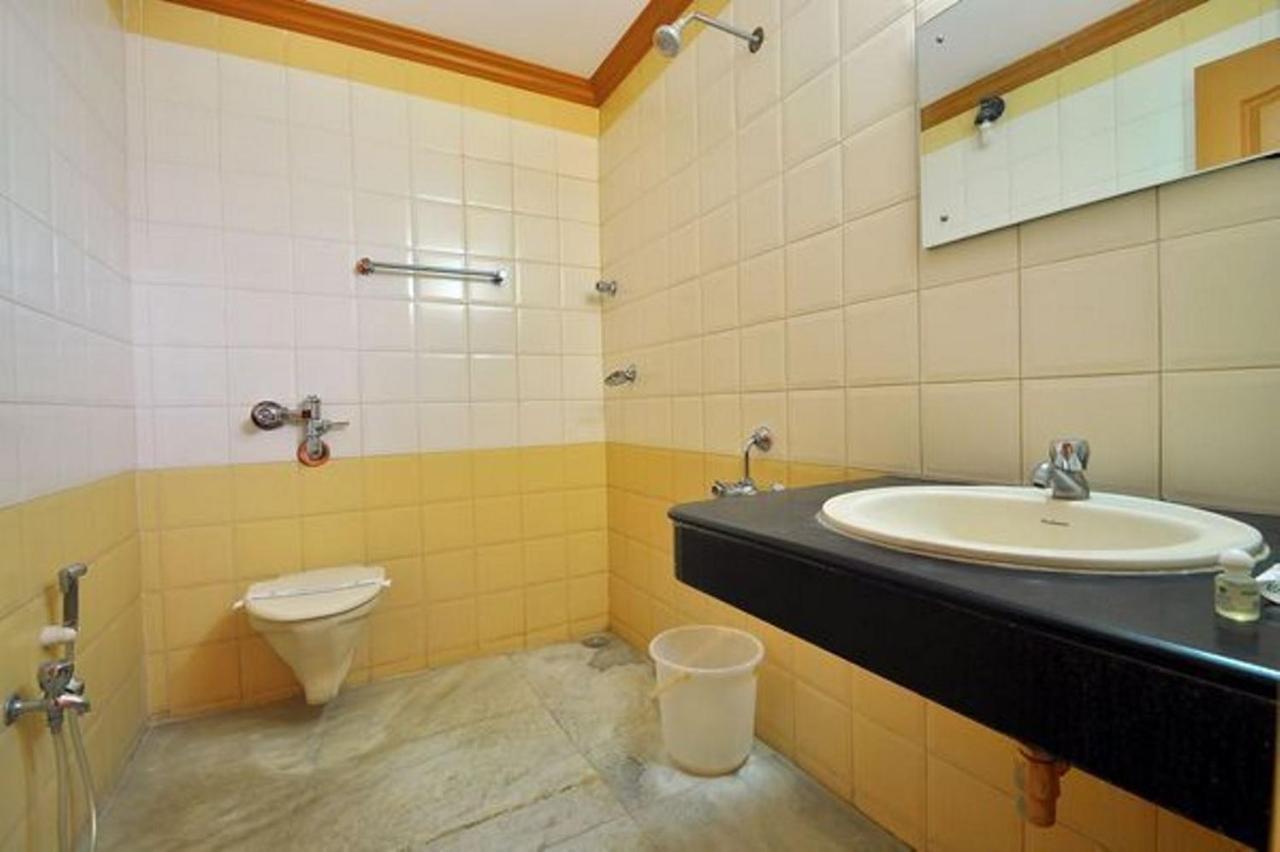 Hotel Grand Palace Kojambuttúr Kültér fotó